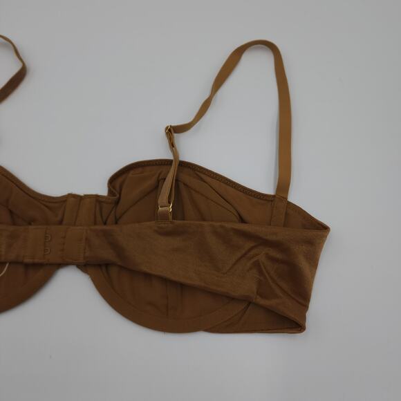 SKIMS Glissenette Underwired Bra in Chai Size 40B - Picture 7 of 8